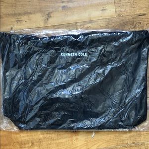 Kenneth Cole nylon Duffel